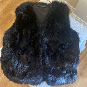 Do Everything in Love Black Faux Fur Vest